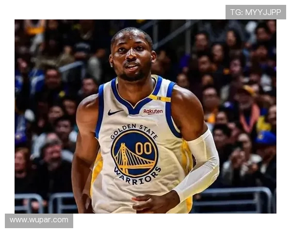 非洲双星跨越国界的共勉：库明加力挺太阳新秀，未来之路谁主沉浮？(1)